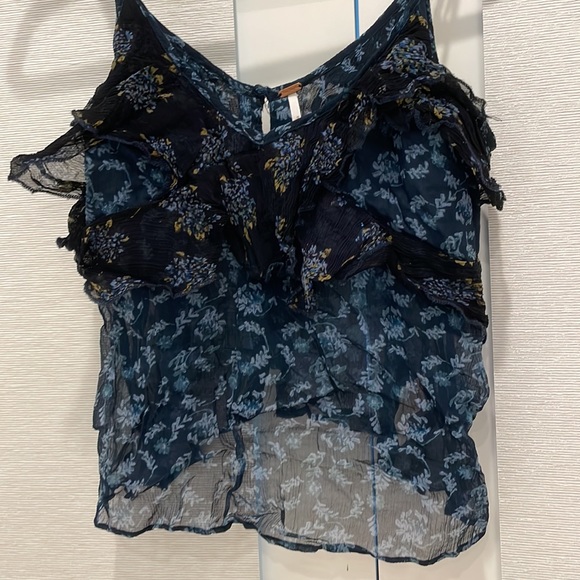 FREE PEOPLE BLOUSE! - Picture 5 of 10